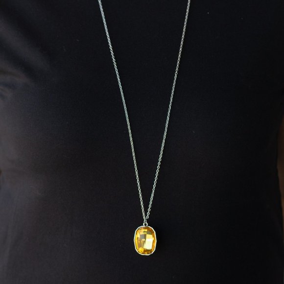Imperfect Iridescence - Yellow Necklace - Picture 1 of 3